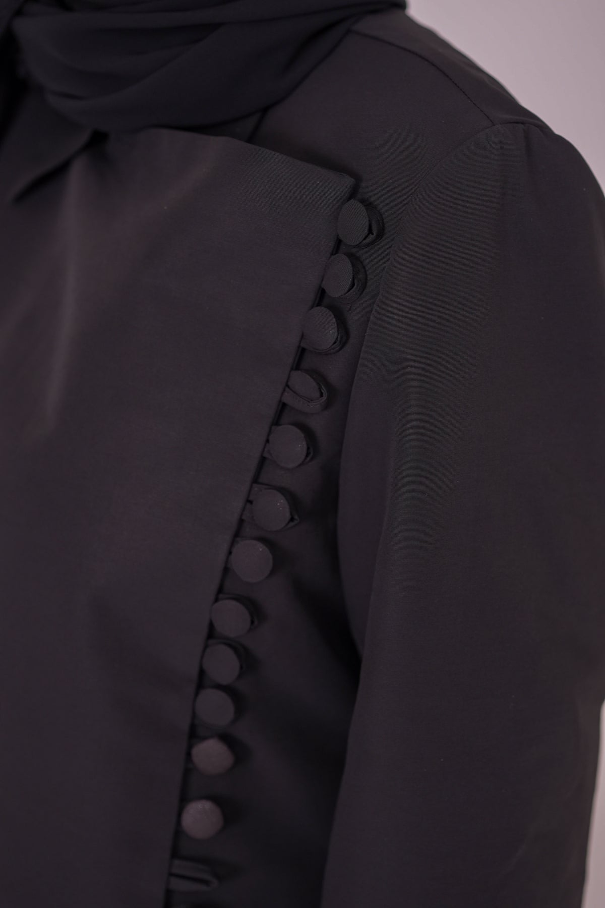 The black button Abaya